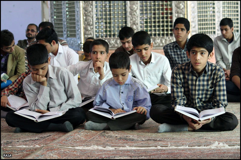 نقش «همنشین مسجدی»  درتحکیم باورهای اعتقادی نوجوان